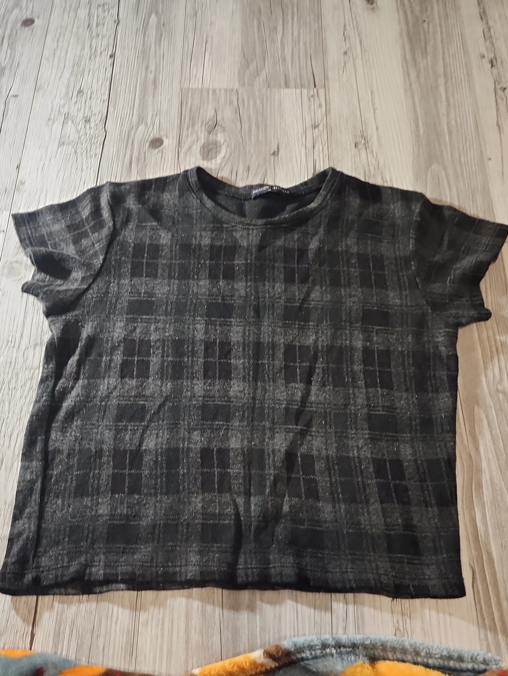 Women’s Black Plaid Short Sleeve Top
